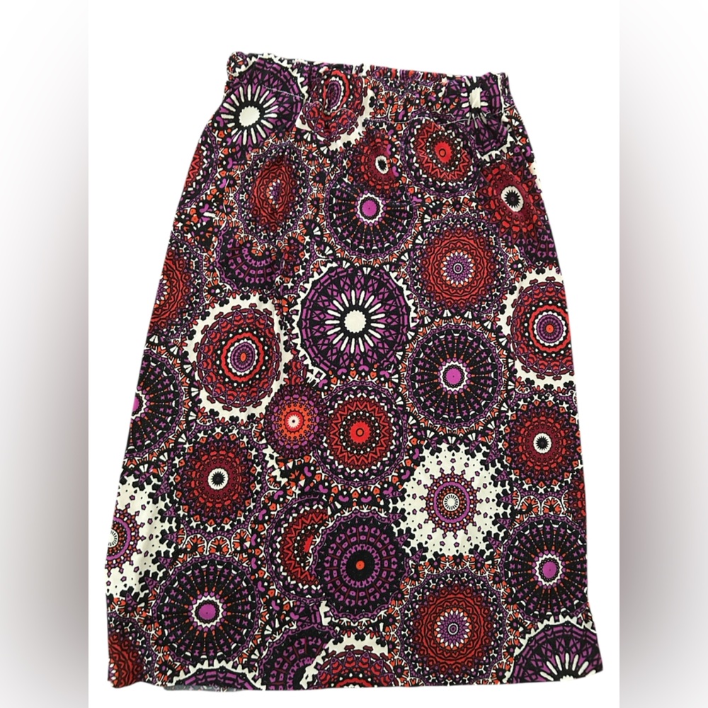 Women's Midi Skirt in Purple and Red Geometric Print